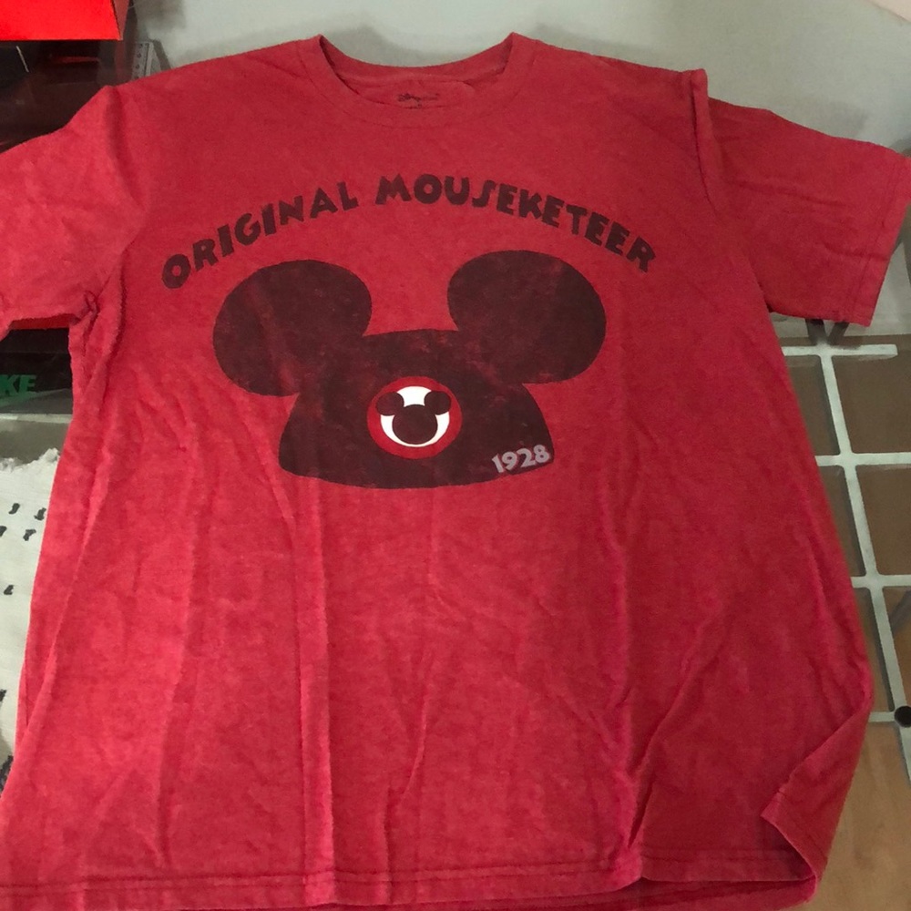 Disney tshirt